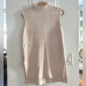Treasure & Bond | oatmeal mockneck sleeveless sweater split hem rib knit